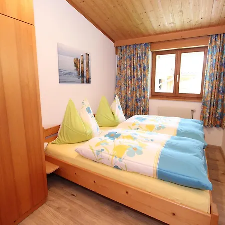 Apartment In Viehhofen Near Lifts Saalbach-Hinterglemm